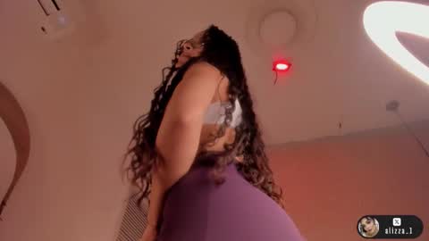 alizza_ online show from 11/29/25, 11:57