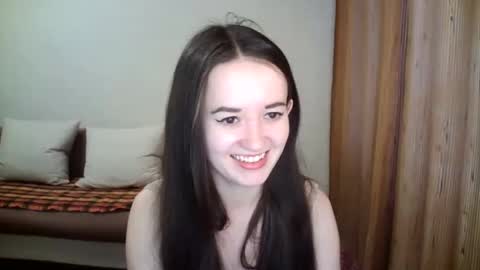 Snapshot of alkh_amare chatting on 12/11/24, 10:03 Amare online show from 12/11/24, 10:03