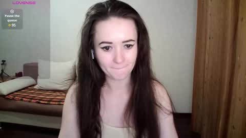 Snapshot of alkh_amare chatting on 02/17/25, 12:48 Amare online show from 02/17/25, 12:48