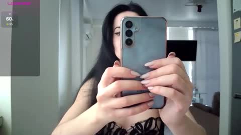 Snapshot of alkh_amare chatting on 03/08/26, 10:30 Amare online show from 03/08/26, 10:30