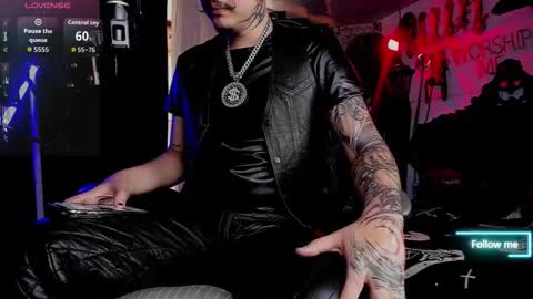 Snapshot of allanhurtss chatting on 11/01/25, 06:21 online show from 11/01/25, 06:21