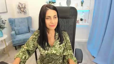 Snapshot of allayerty chatting on 09/12/25, 11:43 allayerty online show from 09/12/25, 11:43