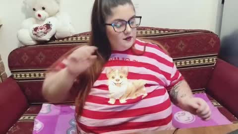 Snapshot of allealexysbbw chatting on 06/10/26, 01:10 allealexysbbw online show from 06/10/26, 01:10