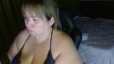 Snapshot of allegra_ferragamo chatting on 12/29/24, 12:30 Ale online show from 12/29/24, 12:30