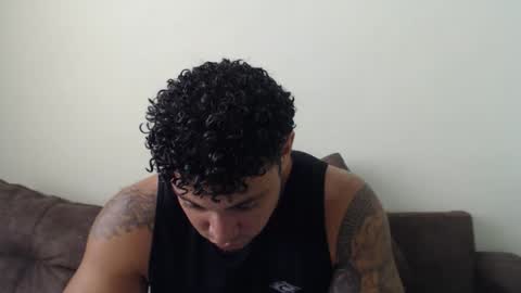 allen_ferrer10 online show from 04/10/26, 03:28