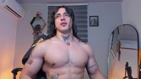 Snapshot of allen_rosse chatting on 12/21/25, 04:08 independent model 3 online show from 12/21/25, 04:08