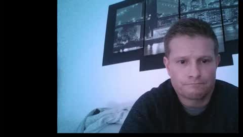 Snapshot of alles594462 chatting on 10/28/25, 02:26 alles594462 online show from 10/28/25, 02:26