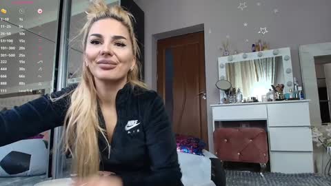 Snapshot of allesya23 chatting on 01/30/25, 01:21 onlyfansallesya23 online show from 01/30/25, 01:21