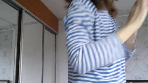 Snapshot of allexandraxxx chatting on 10/14/25, 11:33 allexandraxxx online show from 10/14/25, 11:33