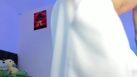 Allex online show from 03/09/26, 02:48