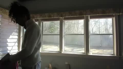 wishlist on bio online show from 02/20/25, 08:03