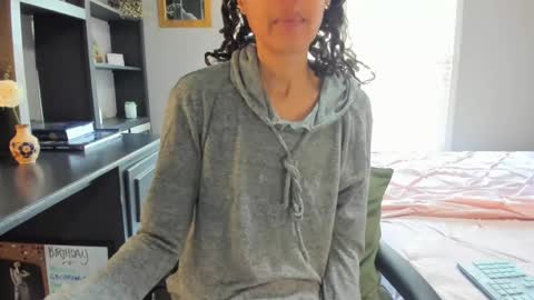 wishlist on bio online show from 02/25/25, 07:36