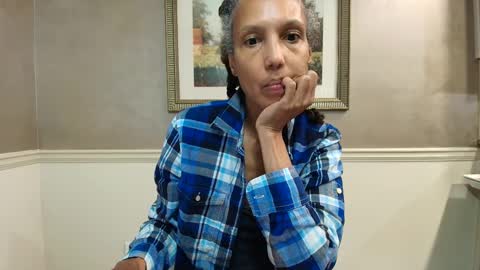 wishlist on bio online show from 10/01/25, 08:04