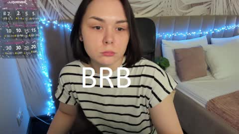 Snapshot of alli_zi chatting on 01/18/25, 02:14 Blair online show from 01/18/25, 02:14