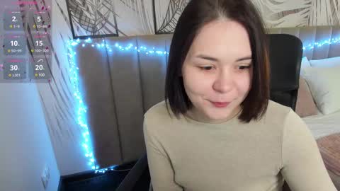 Snapshot of alli_zi chatting on 02/09/25, 05:50 Blair online show from 02/09/25, 05:50