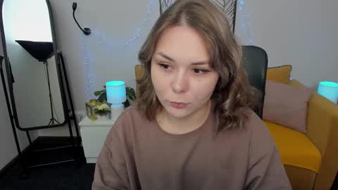 Snapshot of alli_zi chatting on 09/18/25, 05:53 Blair online show from 09/18/25, 05:53