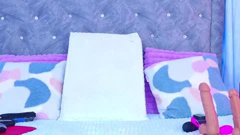 Allicia online show from 01/06/25, 03:19