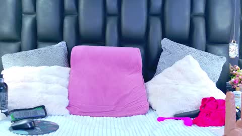 Allicia online show from 02/16/25, 10:10