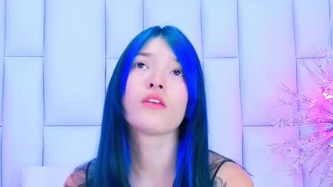 Allicia online show from 03/04/25, 07:11