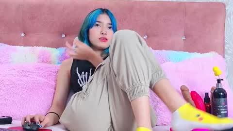 Allicia online show from 09/25/25, 07:28