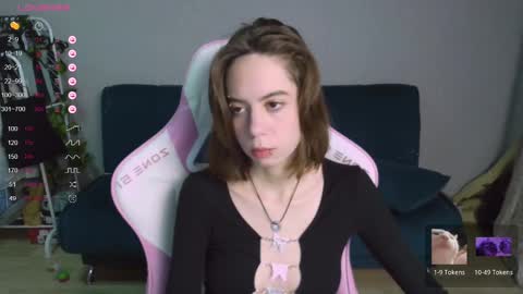 Snapshot of allie_hazie chatting on 12/02/24, 12:09 alice online show from 12/02/24, 12:09