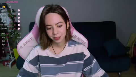 Snapshot of allie_hazie chatting on 01/21/25, 11:34 alice online show from 01/21/25, 11:34