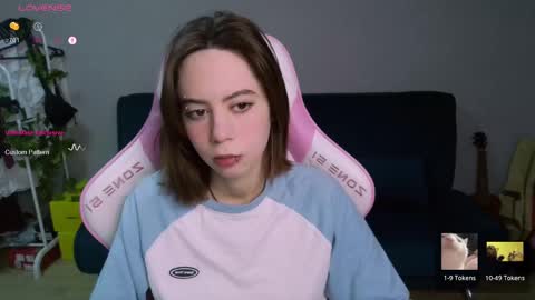 Snapshot of allie_hazie chatting on 01/25/25, 11:54 alice online show from 01/25/25, 11:54