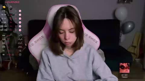 Snapshot of allie_hazie chatting on 03/08/25, 08:46 alice online show from 03/08/25, 08:46