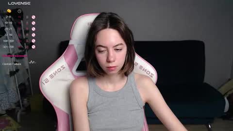 Snapshot of allie_hazie chatting on 01/10/26, 12:12 alice online show from 01/10/26, 12:12