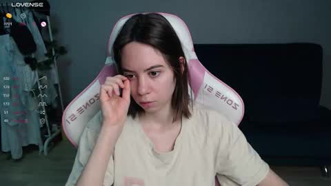 Snapshot of allie_hazie chatting on 02/14/26, 12:51 alice online show from 02/14/26, 12:51