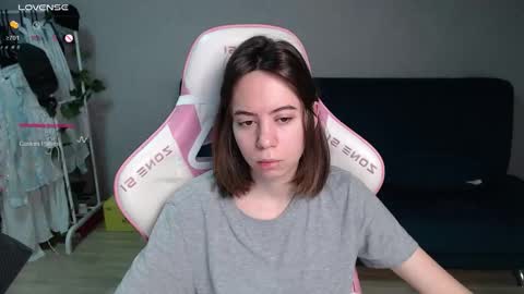 Snapshot of allie_hazie chatting on 03/08/26, 11:52 alice online show from 03/08/26, 11:52