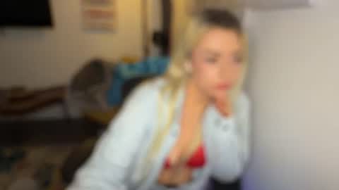 Snapshot of alliefyre chatting on 07/17/26, 07:48 Allie Fyre online show from 07/17/26, 07:48