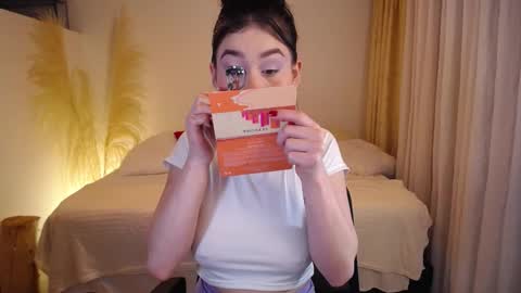 Snapshot of allierose_ chatting on 02/19/26, 03:41 Allie online show from 02/19/26, 03:41