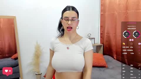 Snapshot of allison0724 chatting on 02/12/25, 07:02 online show from 02/12/25, 07:02