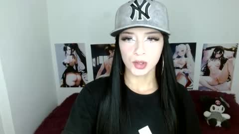 Snapshot of allison___taylor chatting on 10/03/25, 01:35 allison___taylor online show from 10/03/25, 01:35