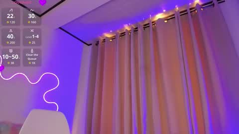 Snapshot of allison_alahia chatting on 02/27/26, 08:31 Allison online show from 02/27/26, 08:31