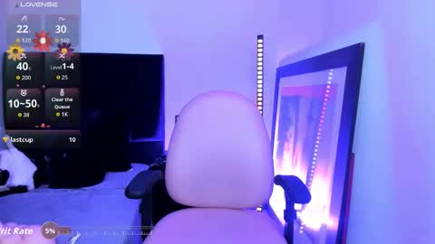 Snapshot of allison_nick chatting on 03/02/26, 07:10 allison online show from 03/02/26, 07:10