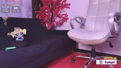 Snapshot of allison_parker1_ chatting on 06/08/26, 12:16 allison_parker1_ online show from 06/08/26, 12:16