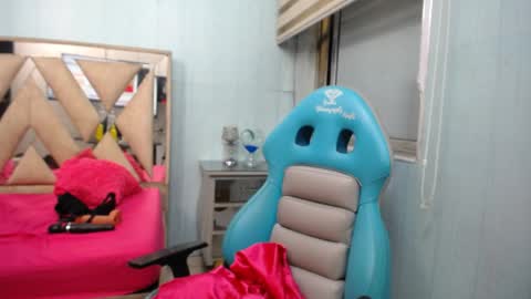 Snapshot of allisonbaby_ chatting on 03/24/26, 07:57 allison online show from 03/24/26, 07:57