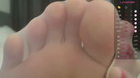 Snapshot of allisonmoonlight chatting on 09/16/25, 12:50 allisonmoonlight online show from 09/16/25, 12:50