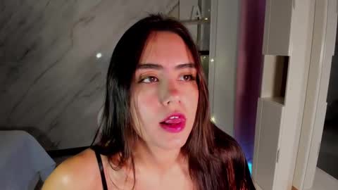 Snapshot of allisonpalmer chatting on 02/10/25, 01:11 Allison Palmer online show from 02/10/25, 01:11