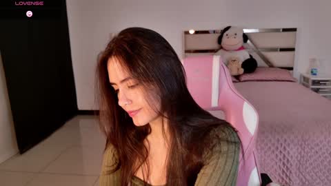 Snapshot of allisonpalmer chatting on 09/09/25, 12:48 Allison Palmer online show from 09/09/25, 12:48