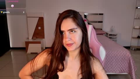 Snapshot of allisonpalmer chatting on 12/05/25, 01:20 Allison Palmer online show from 12/05/25, 01:20