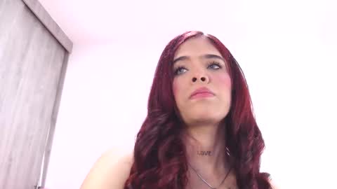 Salome  online show from 04/25/26, 07:22