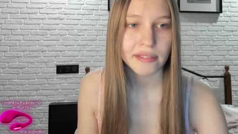 Snapshot of alllura chatting on 01/16/26, 08:40 Axi online show from 01/16/26, 08:40