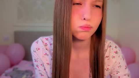 Snapshot of alllura chatting on 02/20/26, 11:27 Axi online show from 02/20/26, 11:27