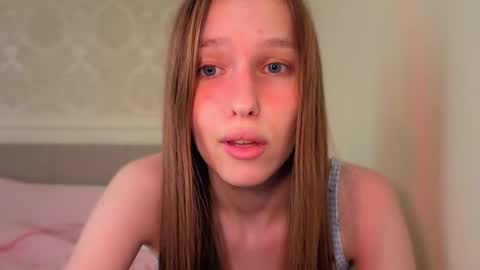 Snapshot of alllura chatting on 03/07/26, 07:16 Axi online show from 03/07/26, 07:16