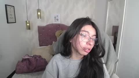 alison online show from 12/18/25, 08:15