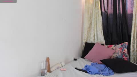 allondra online show from 12/04/24, 08:40