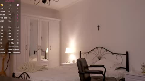 Snapshot of allotropp chatting on 10/10/25, 06:18 ALOTROPP NOT BABY online show from 10/10/25, 06:18